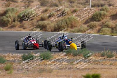 media/Jun-01-2025-CalClub SCCA (Sun) [[eae223c5dd]]/Group 3/Qualifying/